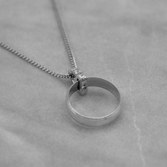 CADENA COLLIER