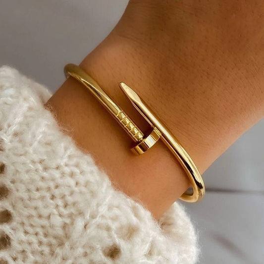 pulsera clavo